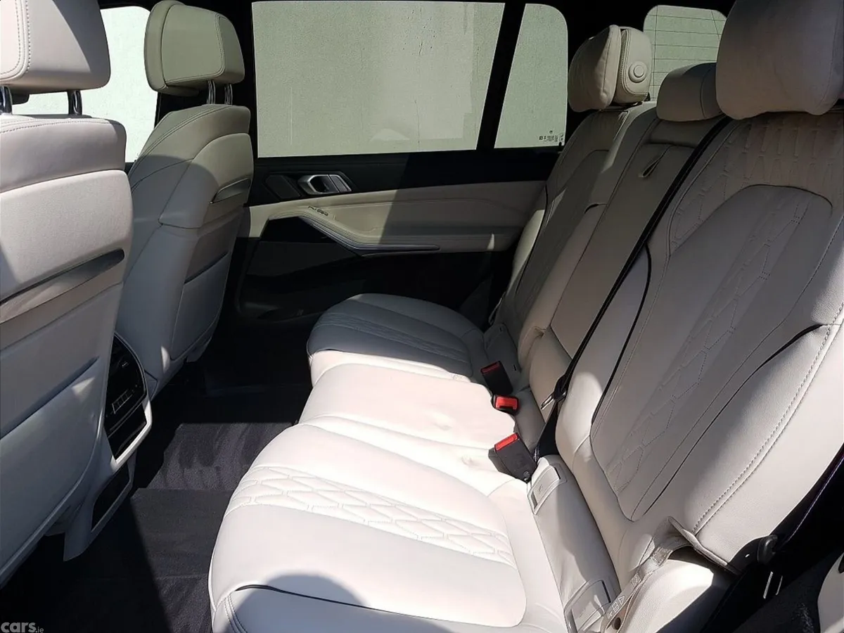 BMW X7 SUV, Diesel, 2023, Black