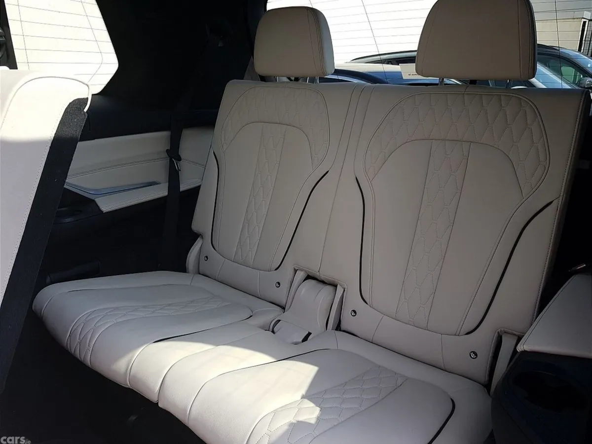 BMW X7 SUV, Diesel, 2023, Black