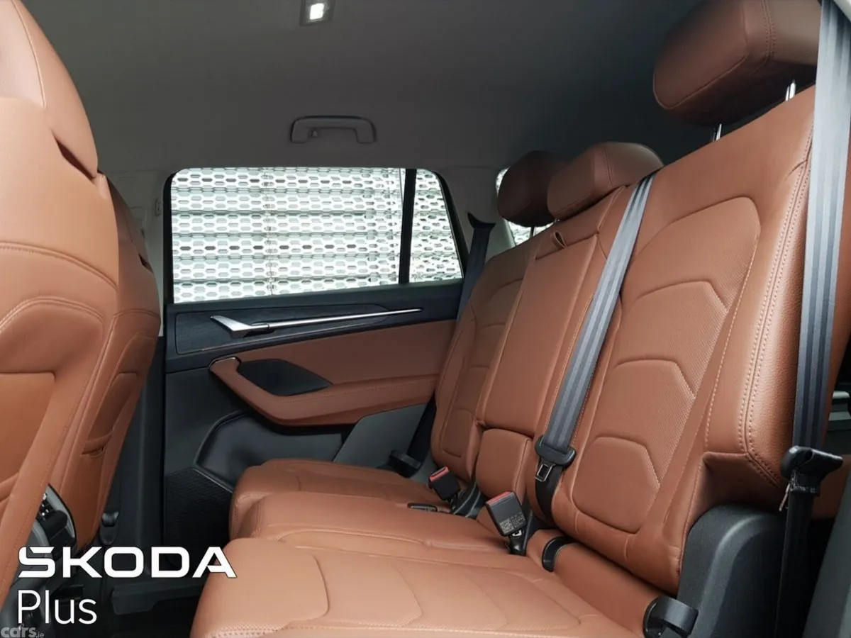 Skoda Kodiaq SUV, Diesel, 2024, Gold