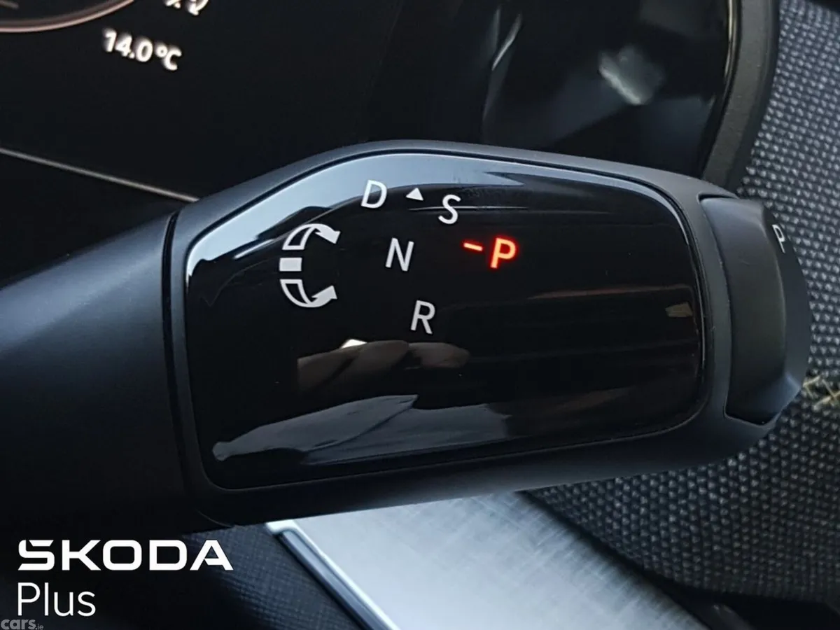 Skoda Kodiaq SUV, Diesel, 2024, Gold