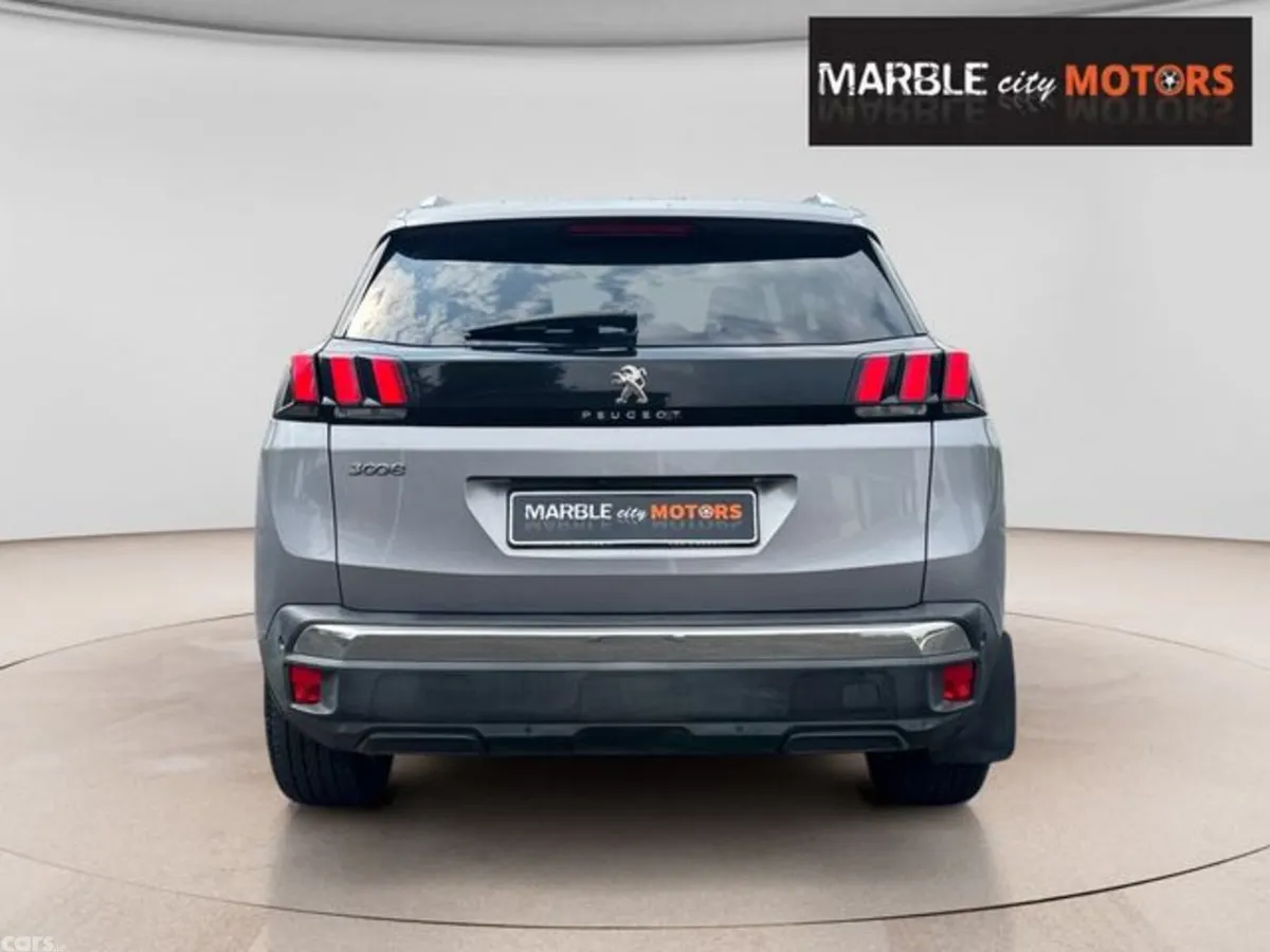 Peugeot 3008 MPV, Diesel, 2019, Grey