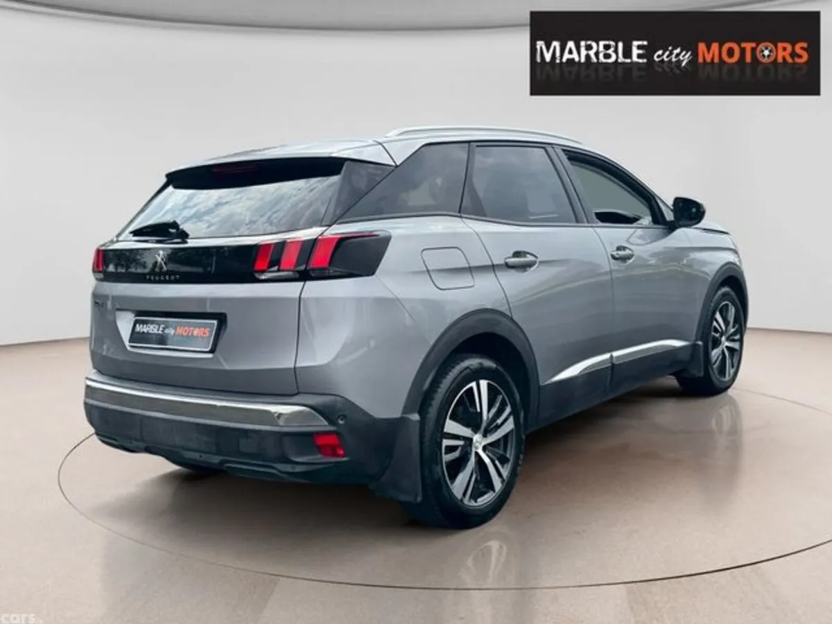 Peugeot 3008 MPV, Diesel, 2019, Grey