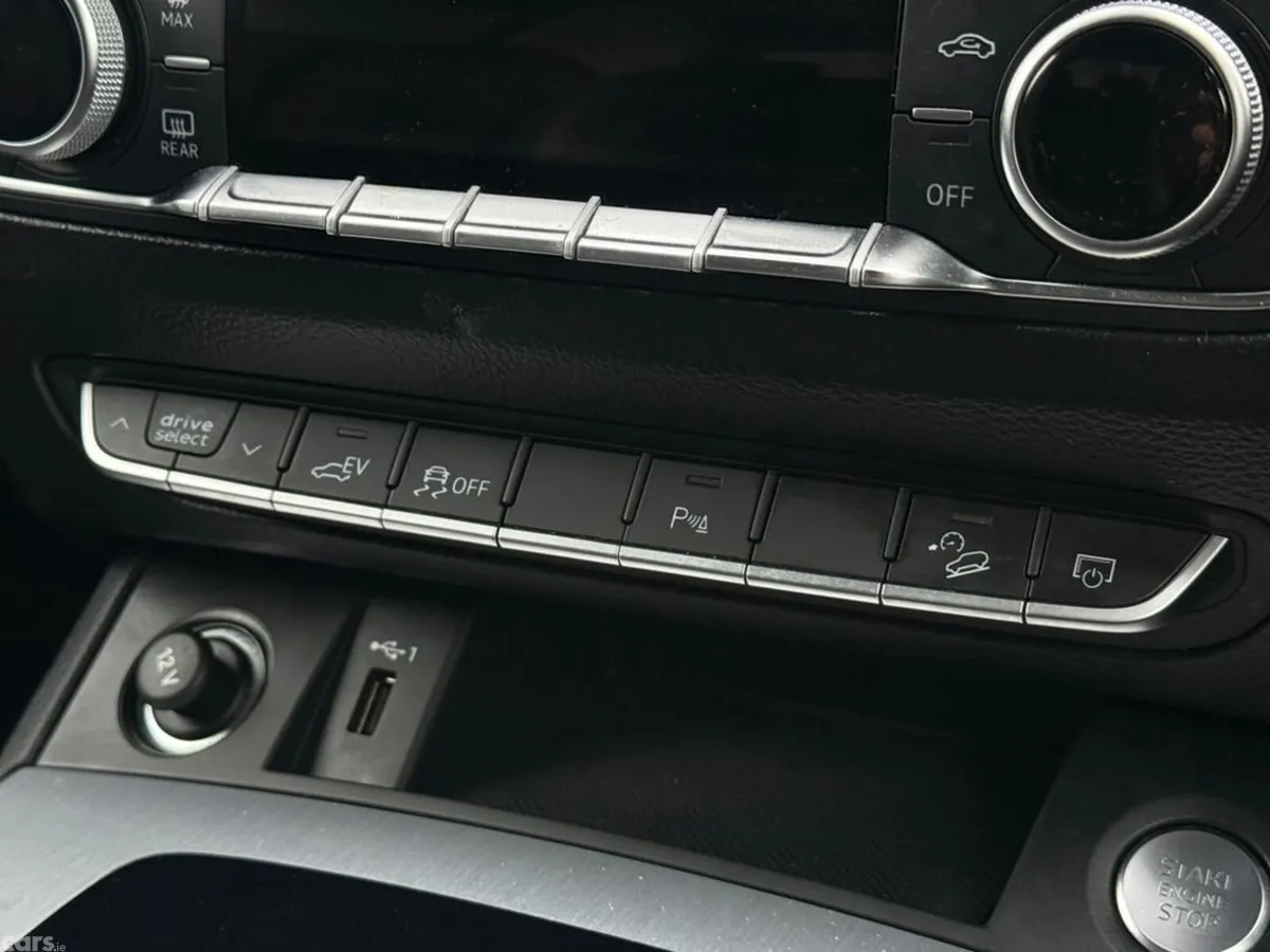 Audi Q5 SUV, Petrol Plug-in Hybrid, 2021, Black