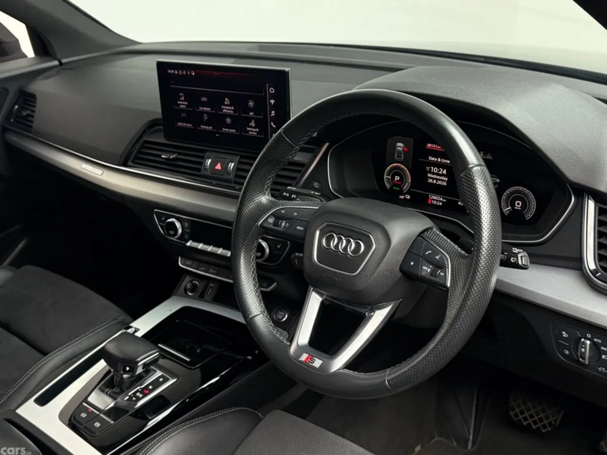 Audi Q5 SUV, Petrol Plug-in Hybrid, 2021, Black