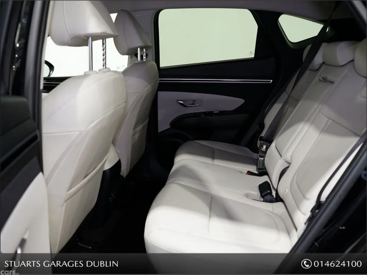 Hyundai Tucson MPV, Petrol Plug-in Hybrid, 2023, Black