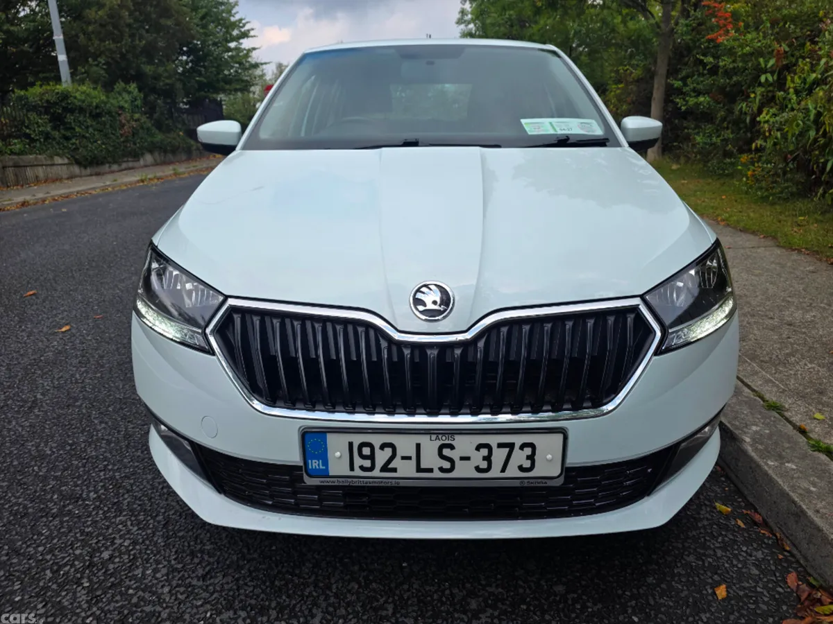 Skoda Fabia Hatchback, Petrol, 2019, White