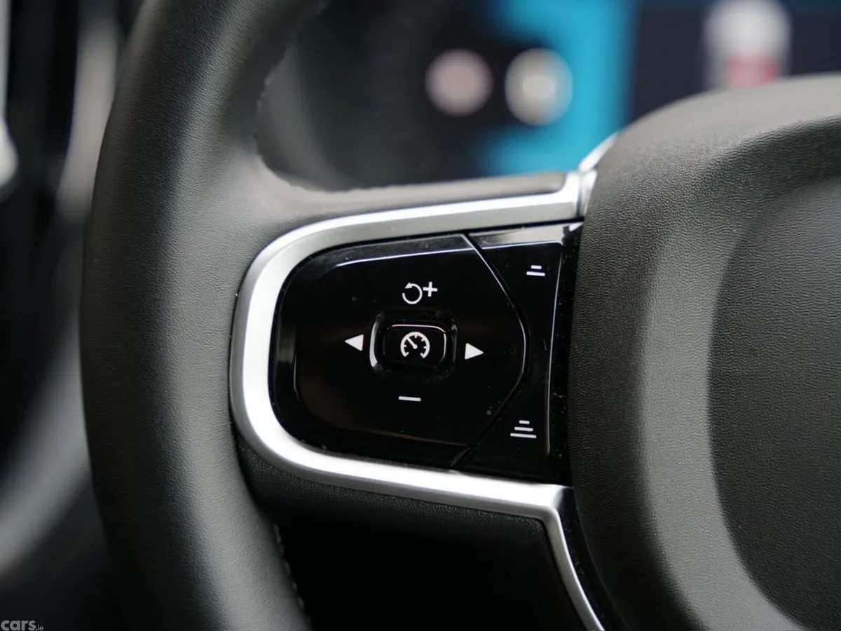 Volvo XC60 SUV, Petrol Plug-in Hybrid, 2026, Grey