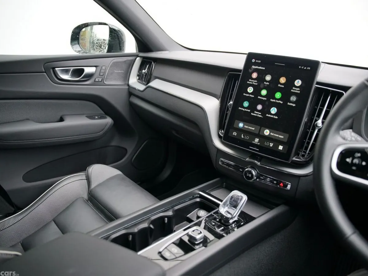 Volvo XC60 SUV, Petrol Plug-in Hybrid, 2026, Grey