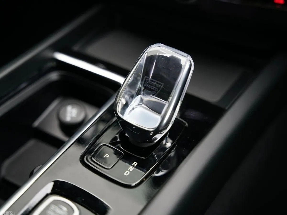 Volvo XC60 SUV, Petrol Plug-in Hybrid, 2026, Grey