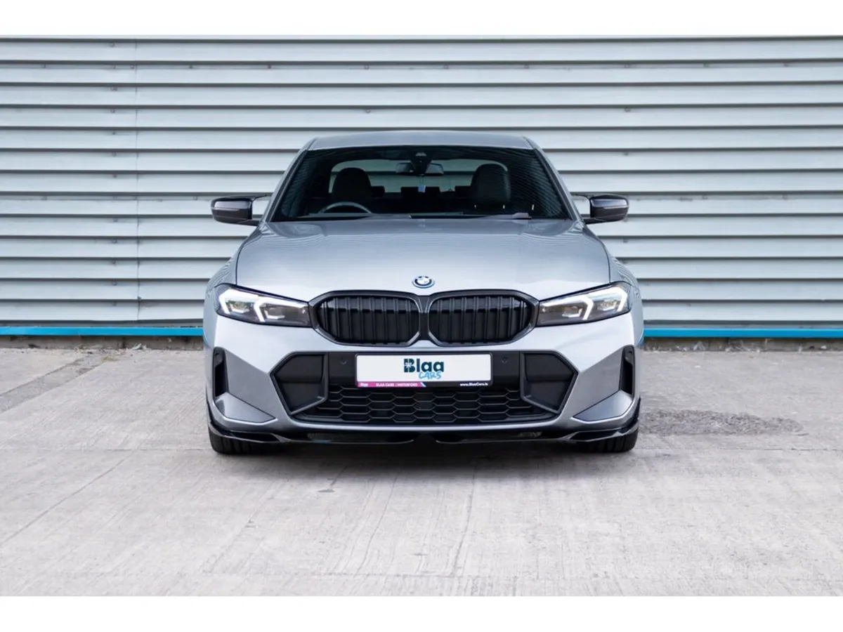 BMW 3-Series Saloon, Petrol Plug-in Hybrid, 2023, Grey