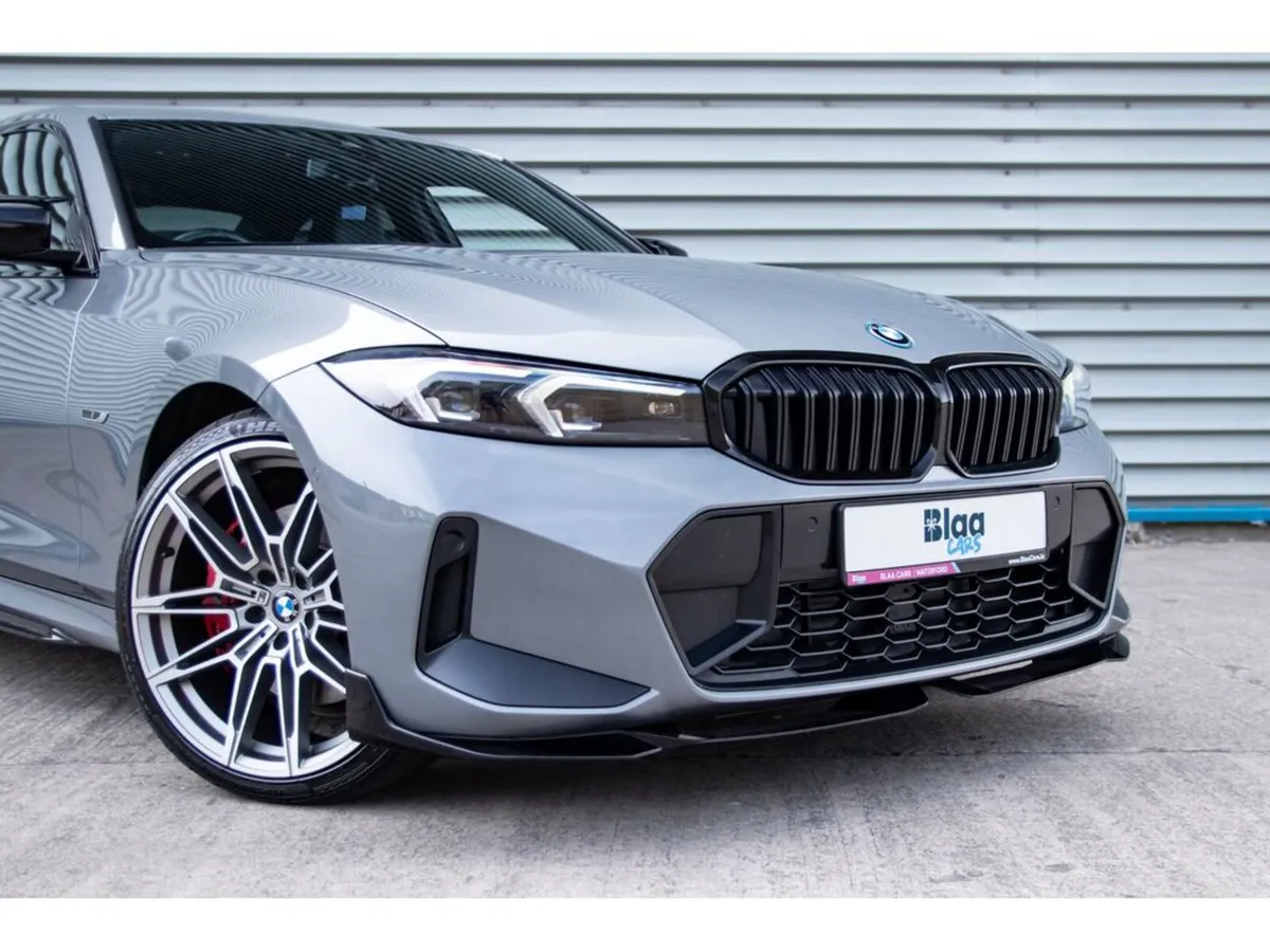 BMW 3-Series Saloon, Petrol Plug-in Hybrid, 2023, Grey