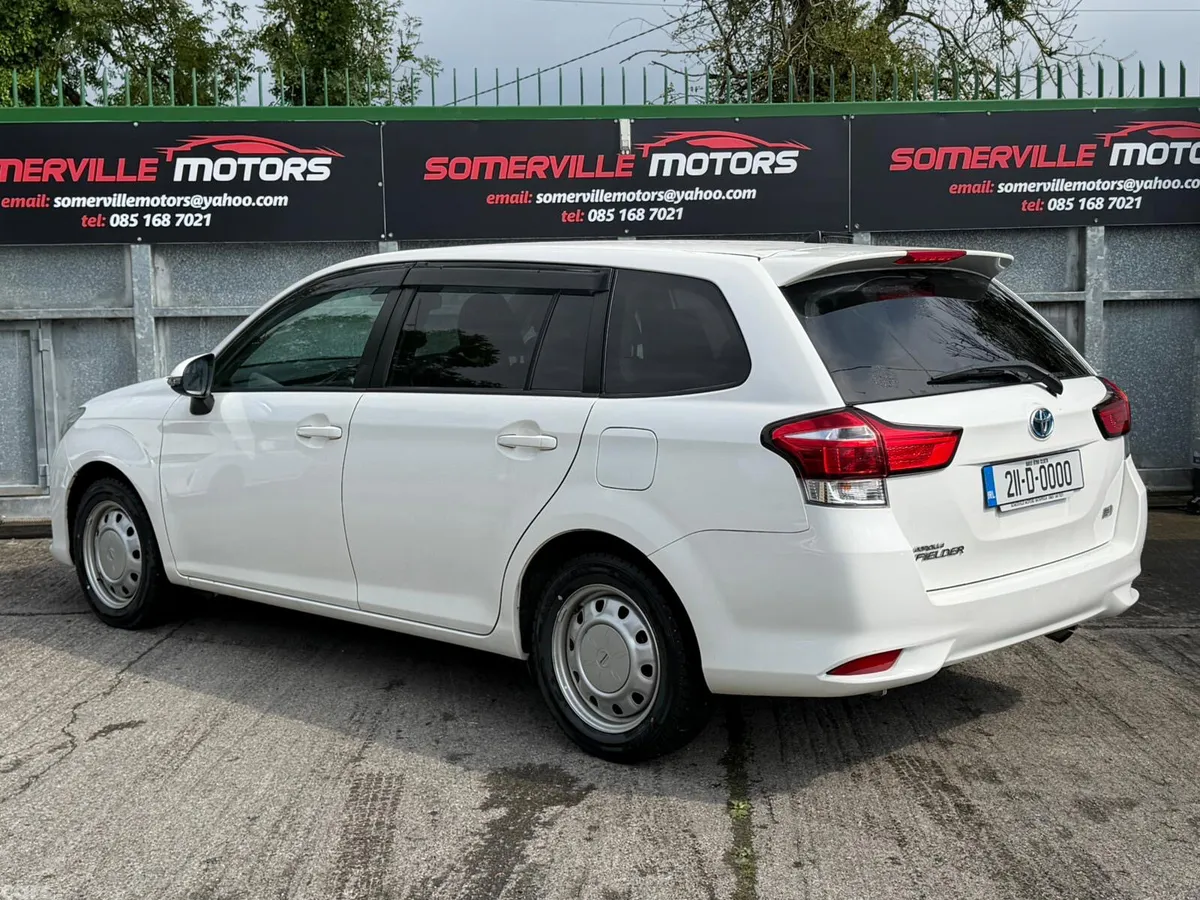 Toyota Corolla Cross Estate, Petrol Hybrid, 2021, White