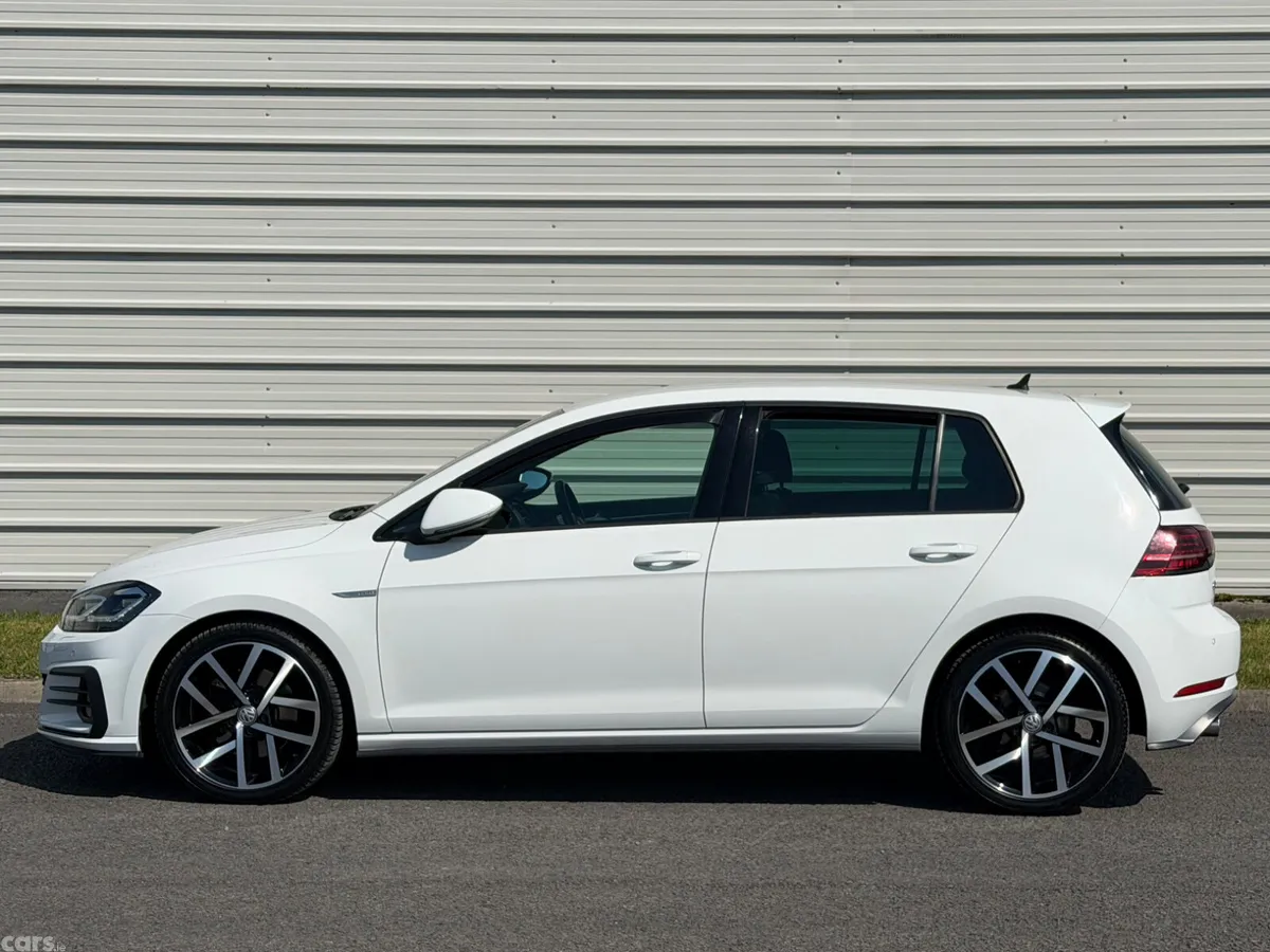 Volkswagen Golf Hatchback, Diesel, 2018, White