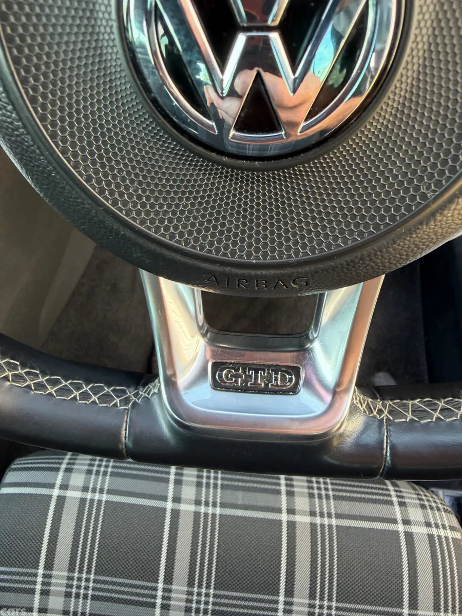 Volkswagen Golf Hatchback, Diesel, 2018, White