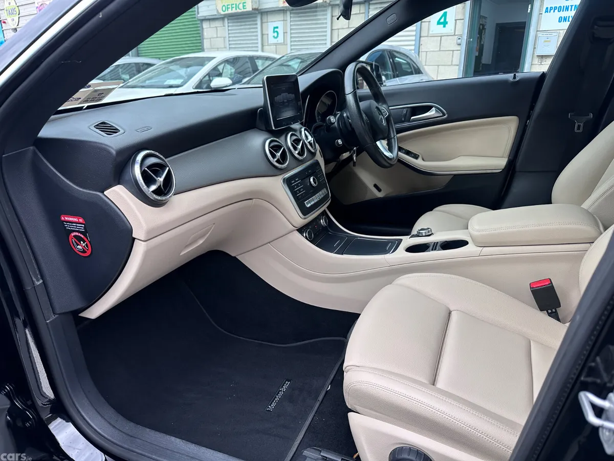 Mercedes-Benz CLA Saloon, Diesel, 2017, Black
