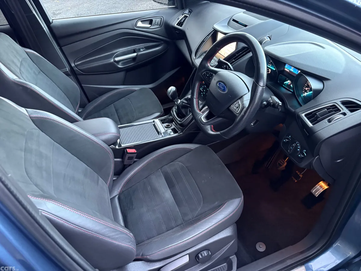 Ford Kuga SUV, Diesel, 2019, Blue