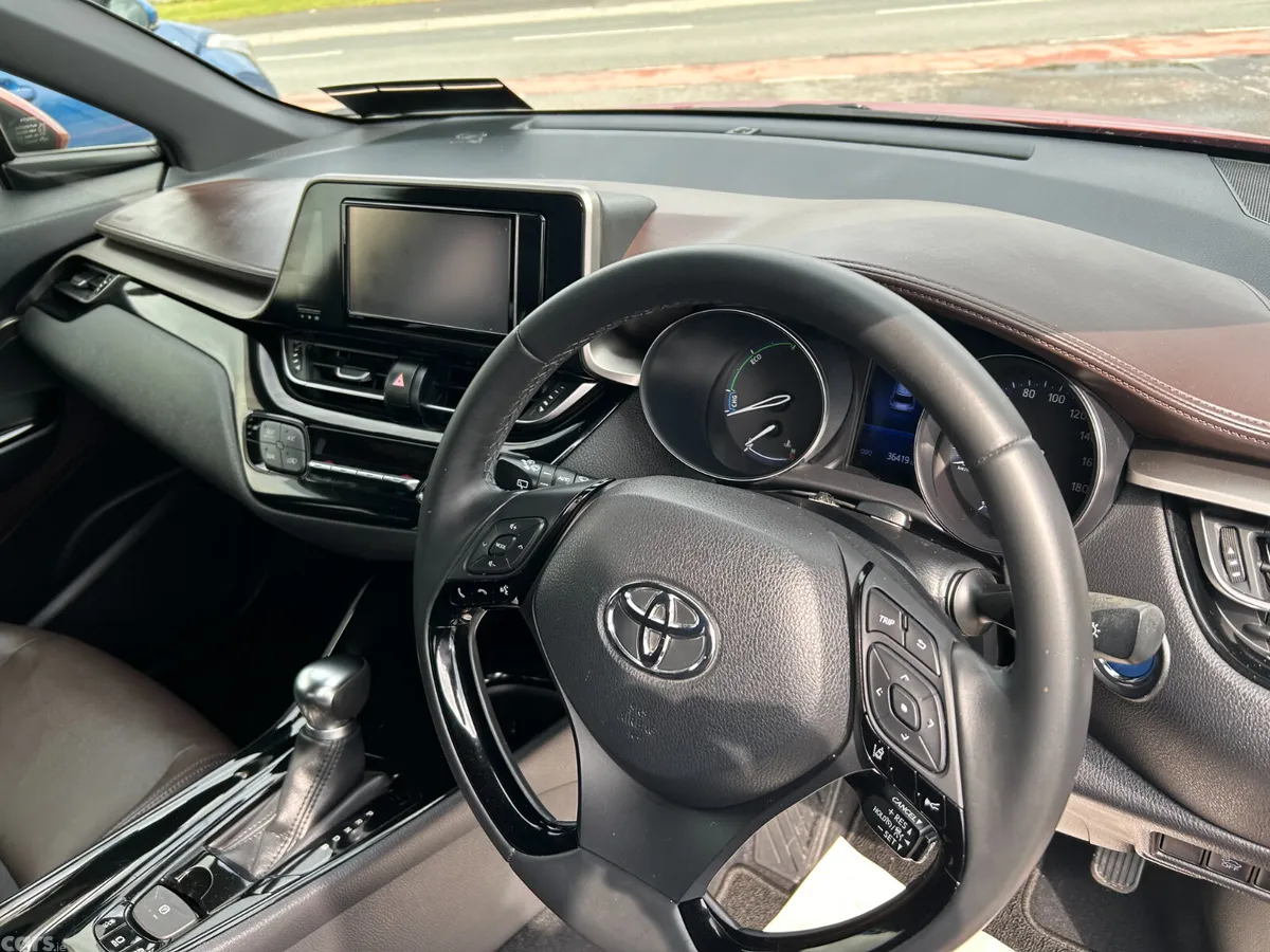 Toyota C-HR Hatchback, Petrol Hybrid, 2019, Red