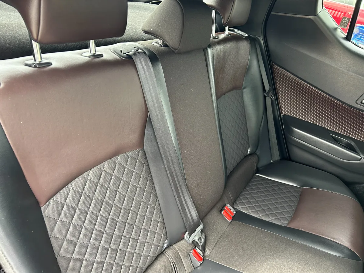 Toyota C-HR Hatchback, Petrol Hybrid, 2019, Red