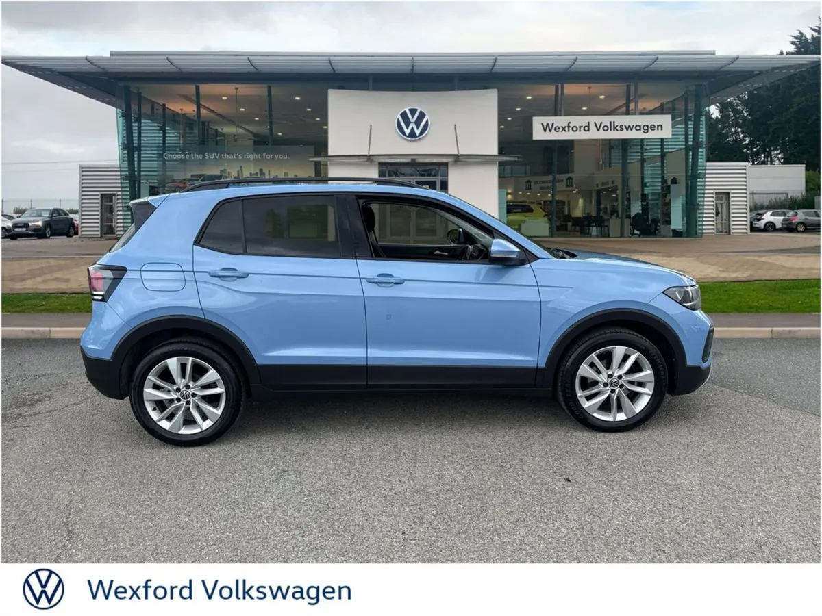 Volkswagen T-Cross SUV, Petrol, 2024, Blue