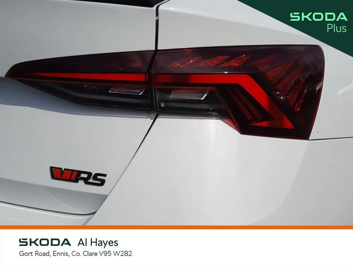 Skoda Octavia Saloon, Diesel, 2024, White