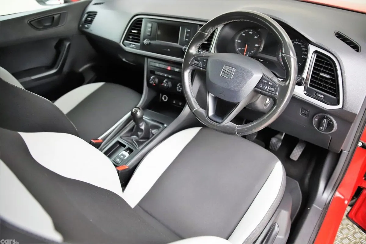 SEAT Ateca SUV, Diesel, 2017, Red