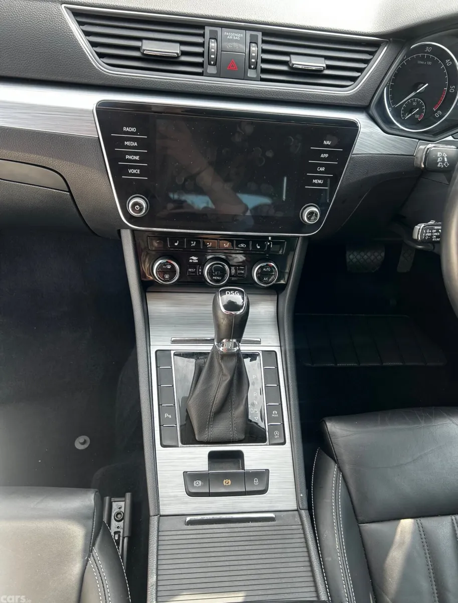 Skoda Superb Saloon, Diesel, 2020, Silver