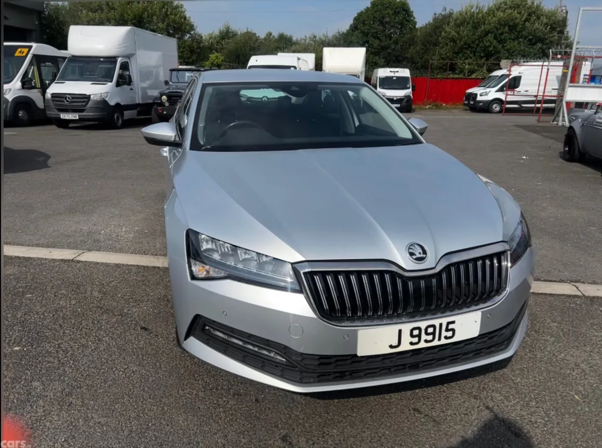 Skoda Superb Saloon, Diesel, 2020, Silver