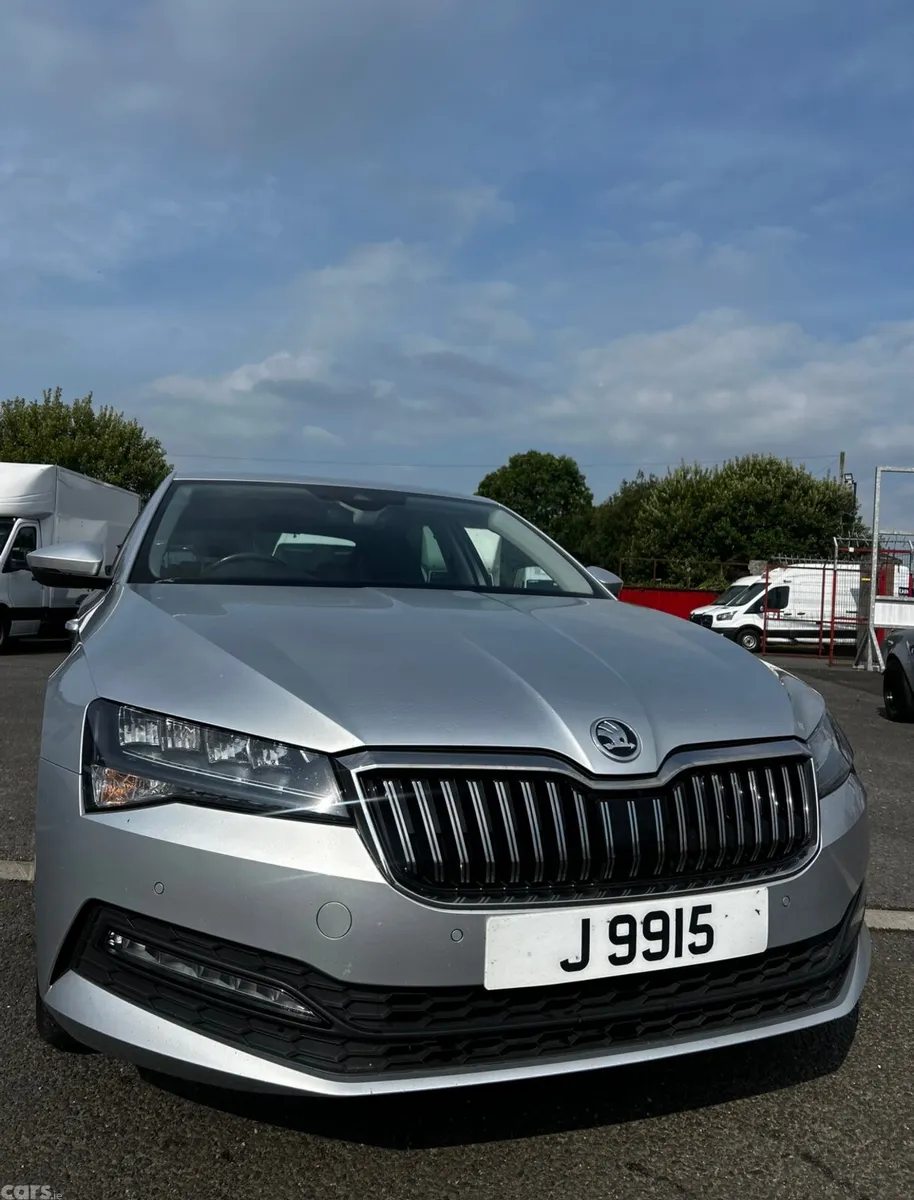 Skoda Superb Saloon, Diesel, 2020, Silver