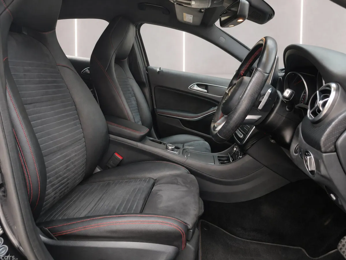 Mercedes-Benz A-Class Hatchback, Petrol, 2016, Black