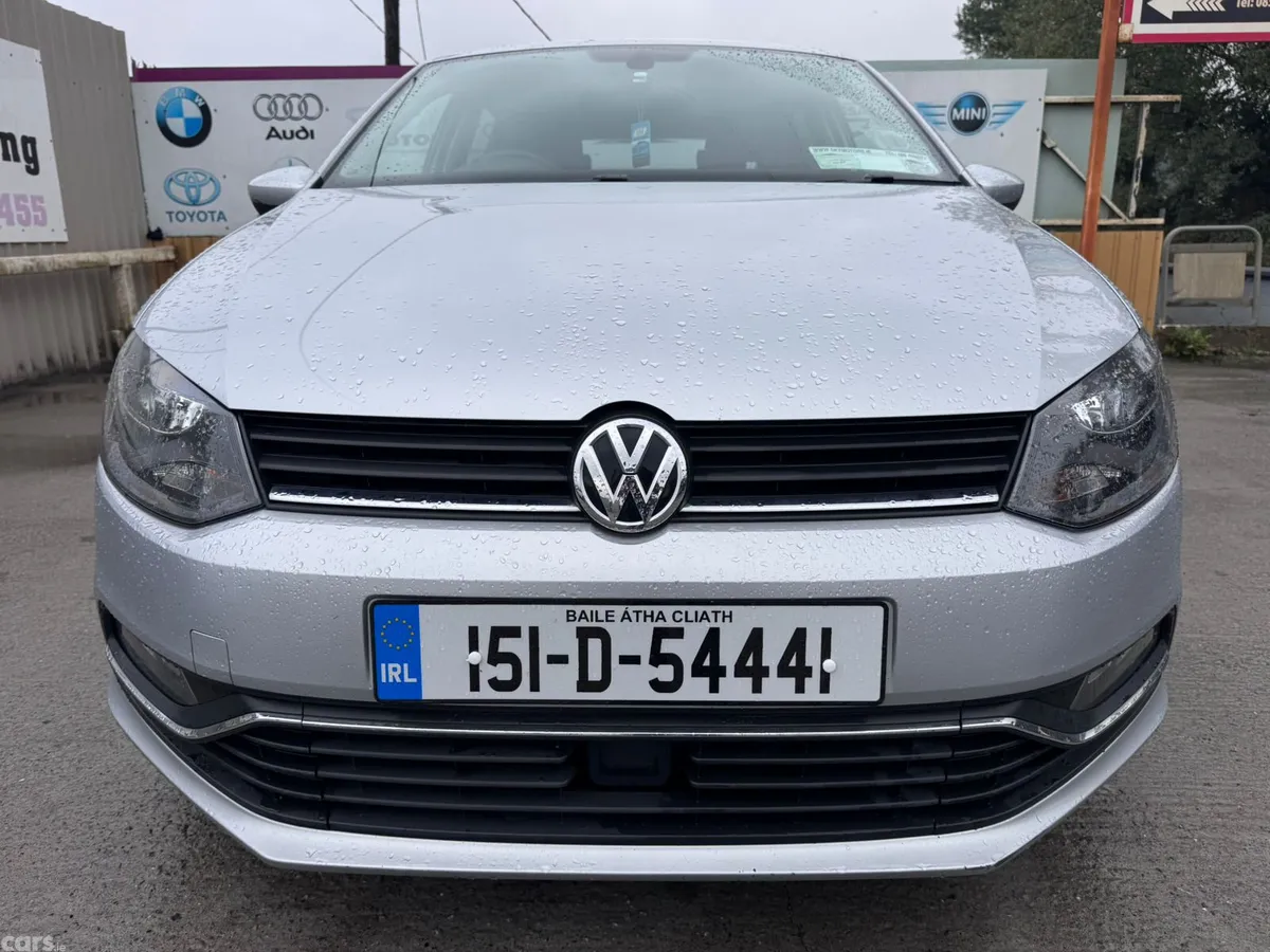 Volkswagen Polo Hatchback, Petrol, 2015, Silver