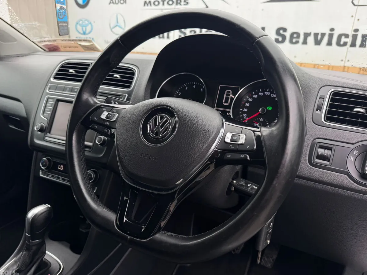 Volkswagen Polo Hatchback, Petrol, 2015, Silver
