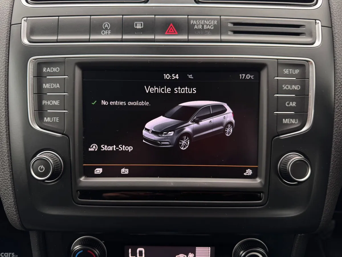 Volkswagen Polo Hatchback, Petrol, 2015, Silver