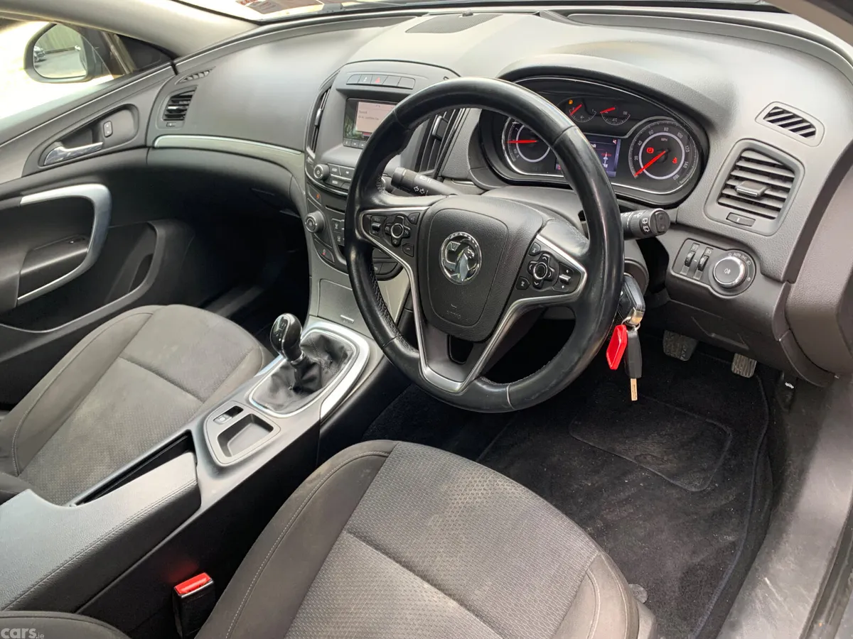 Opel Insignia Hatchback, Diesel, 2014, Grey