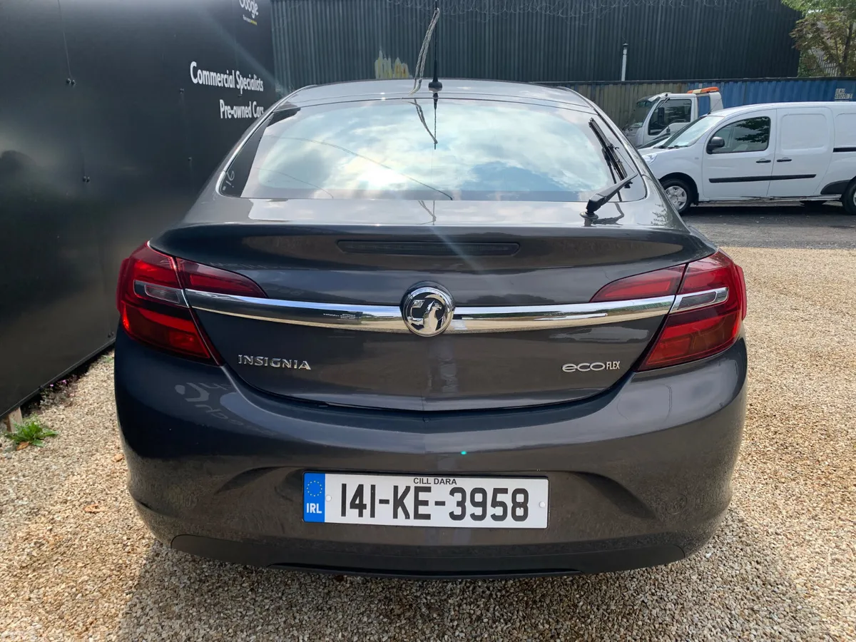Opel Insignia Hatchback, Diesel, 2014, Grey