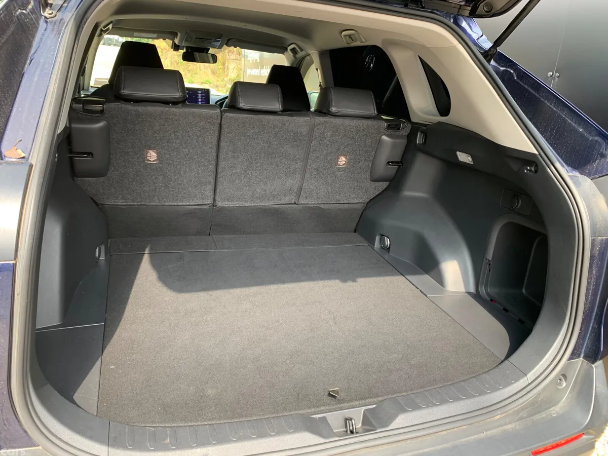 Toyota RAV4 SUV, Petrol Hybrid, 2020, Blue