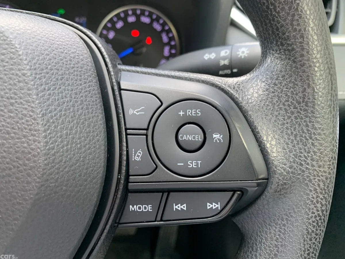 Toyota RAV4 SUV, Petrol Hybrid, 2020, Blue