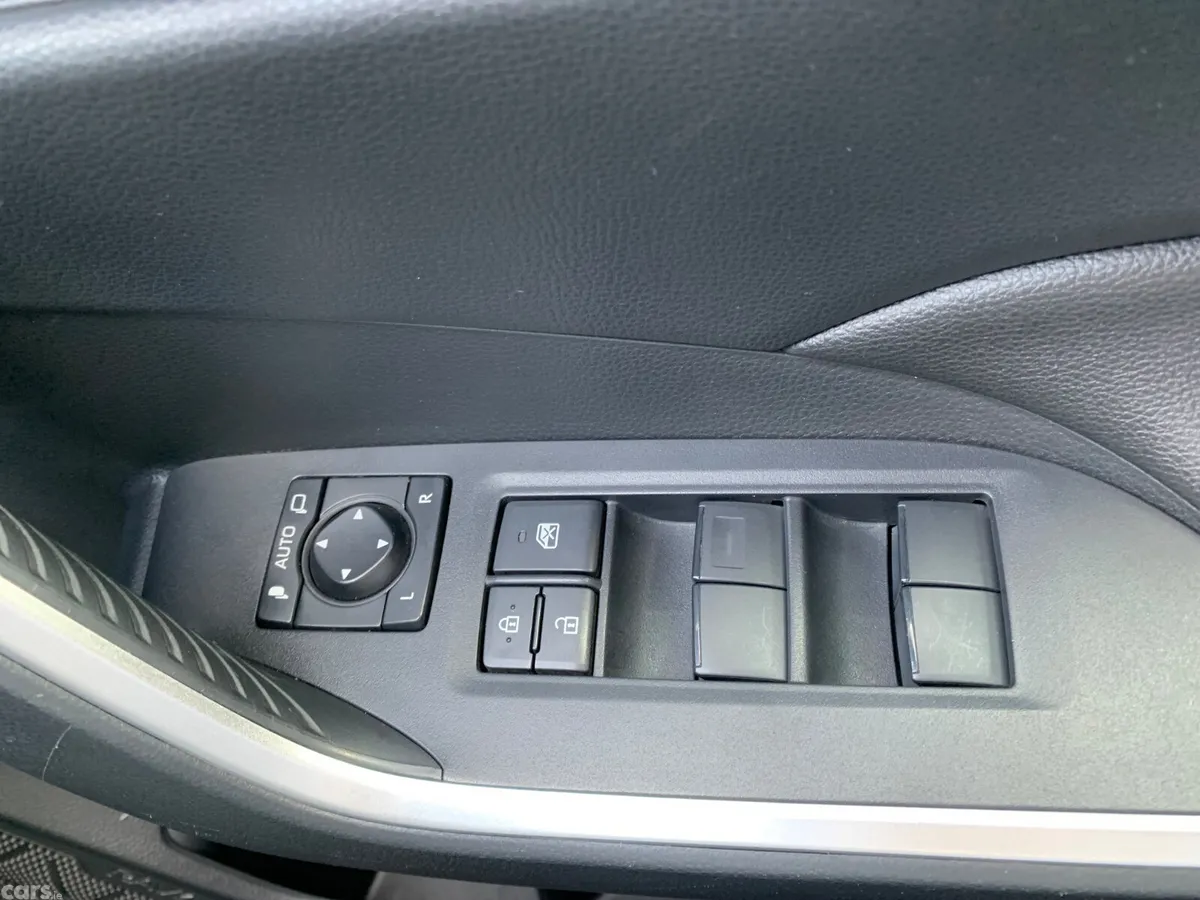 Toyota RAV4 SUV, Petrol Hybrid, 2020, Blue