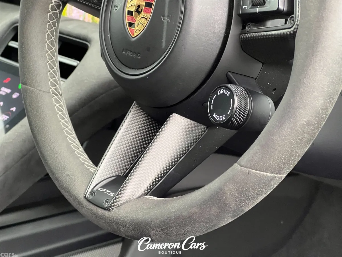 Porsche Taycan Estate, Electric, 2023, Blue