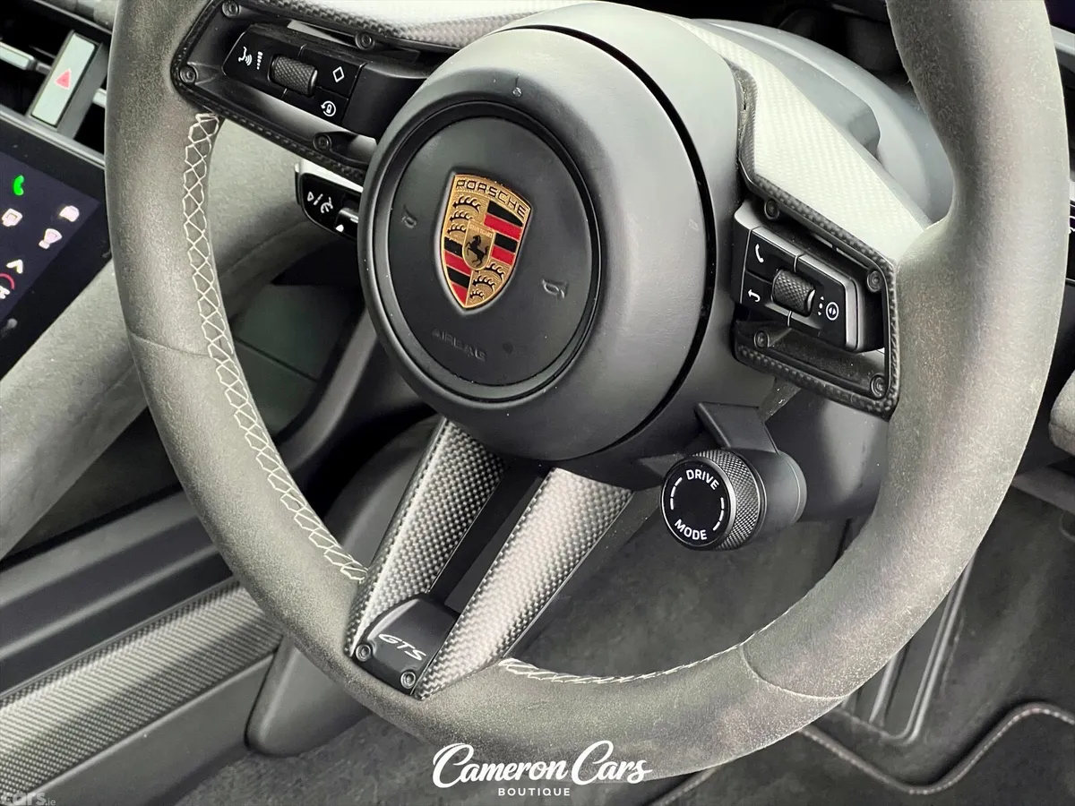 Porsche Taycan Estate, Electric, 2023, Blue
