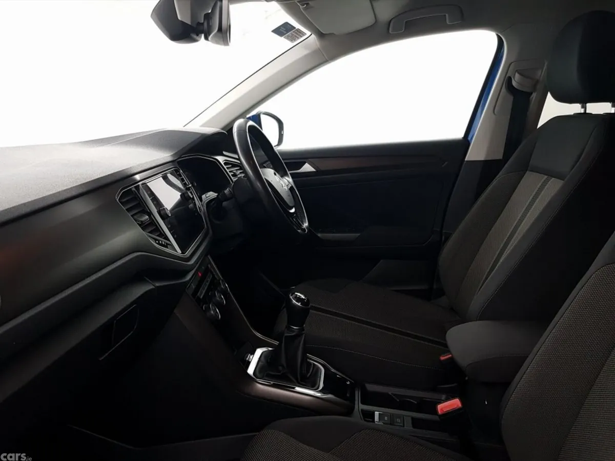 Volkswagen T-Roc SUV, Petrol, 2019, Blue