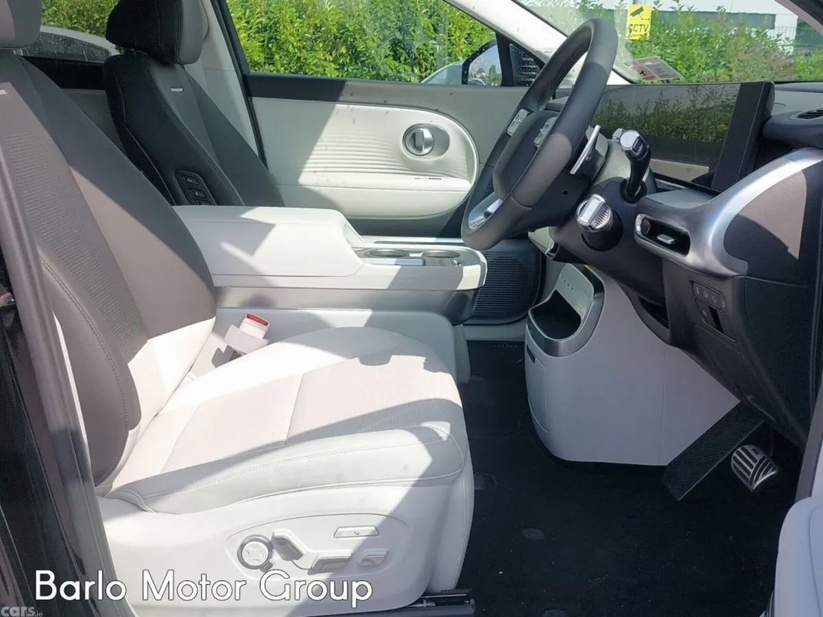 Hyundai IONIQ 9 MPV, Electric, 2026, Black