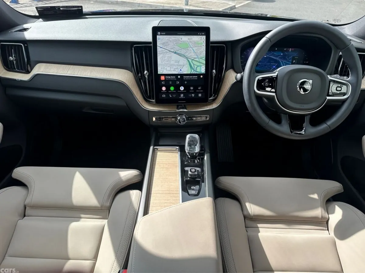 Volvo XC60 SUV, Petrol Plug-in Hybrid, 2026, Black