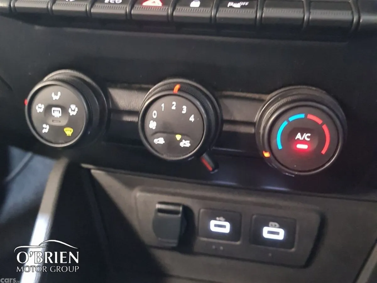 Dacia Duster SUV, Diesel, 2023, Black