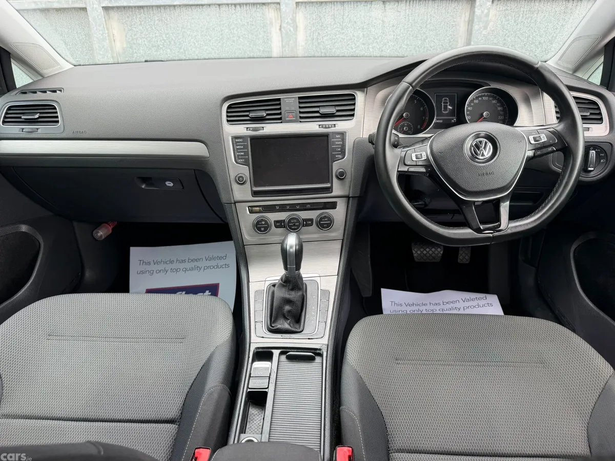 Volkswagen Golf Hatchback, Petrol, 2015, Silver
