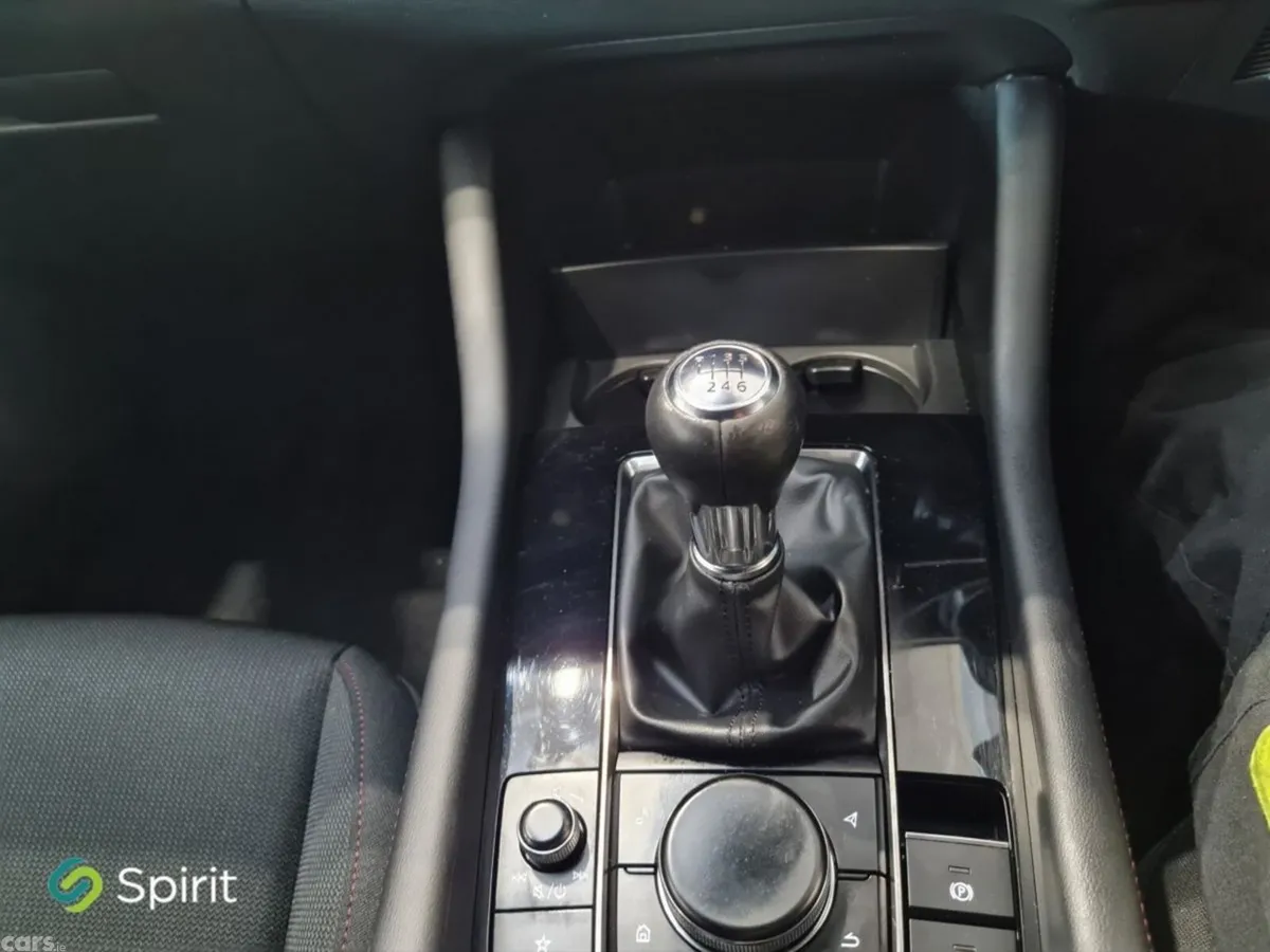 Mazda Mazda3 Hatchback, Petrol, 2022, Red