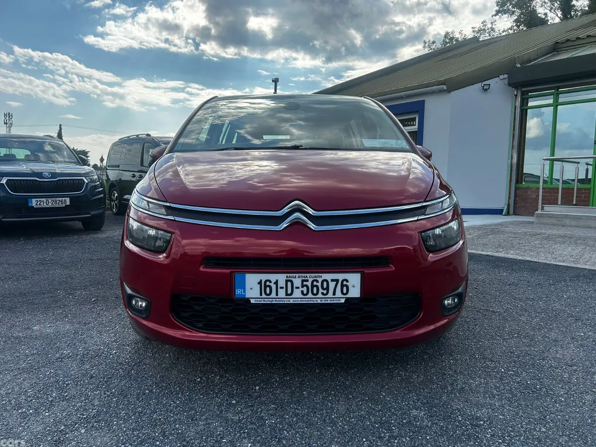 Citroen C4 Picasso Hatchback, Diesel, 2016, Red