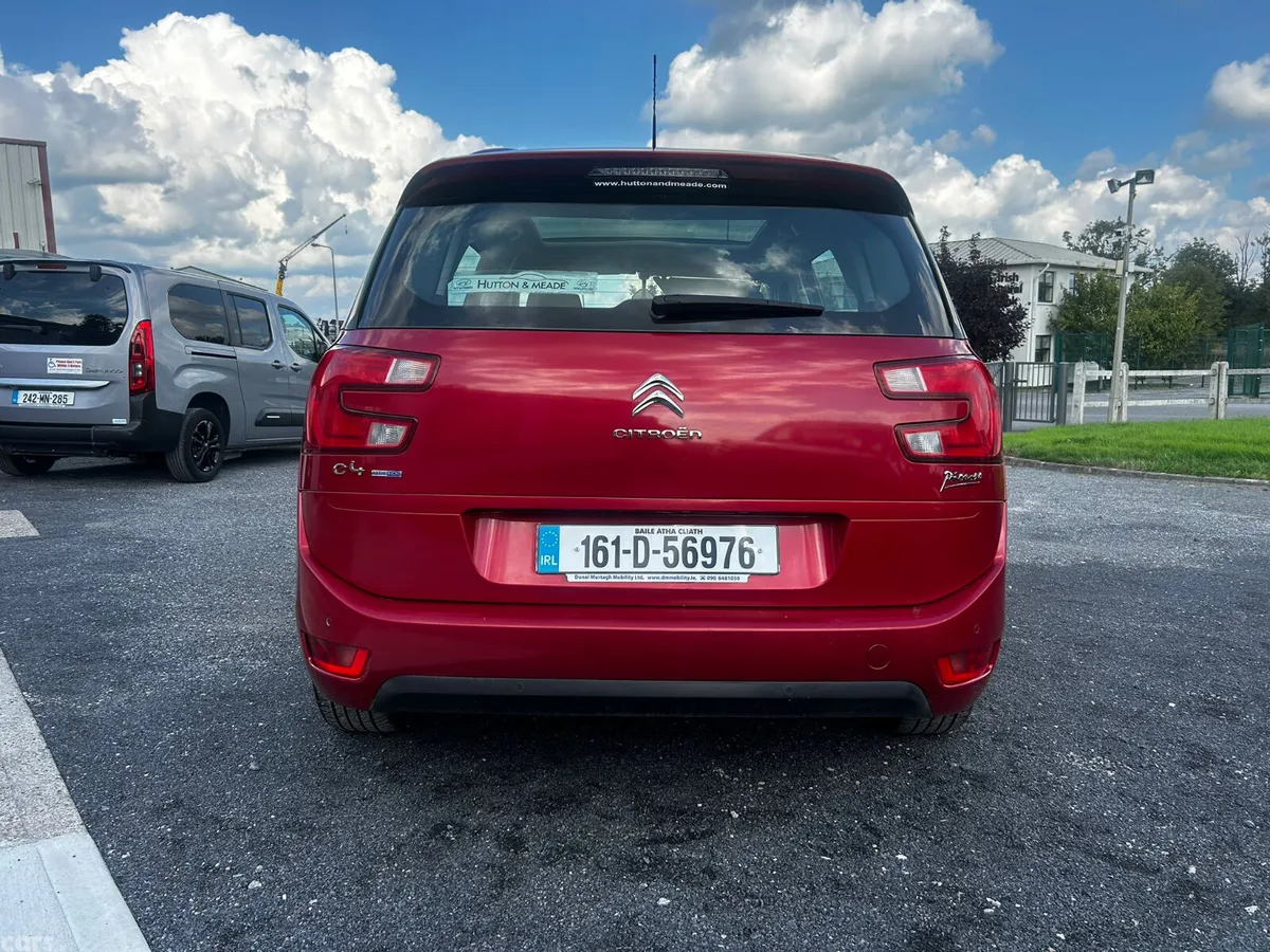 Citroen C4 Picasso Hatchback, Diesel, 2016, Red