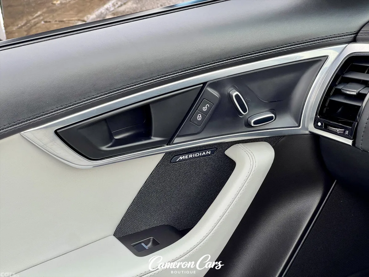 Jaguar F-Type Convertible, Petrol, 2019, Black
