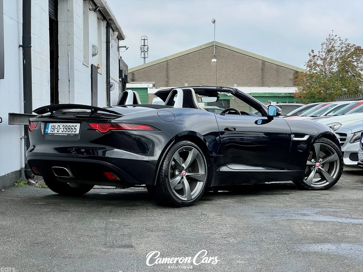 Jaguar F-Type Convertible, Petrol, 2019, Black