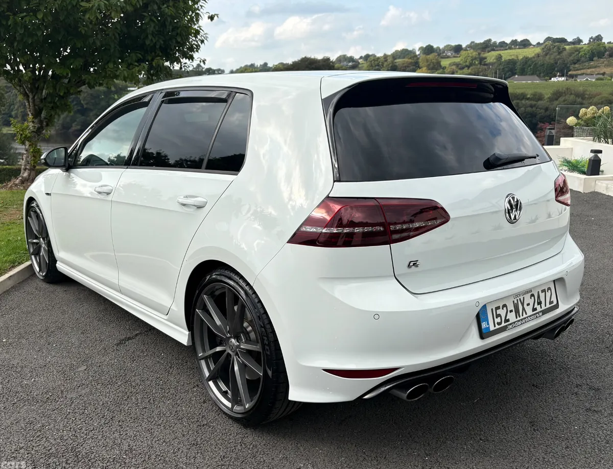 Volkswagen Golf Hatchback, Petrol, 2015, White